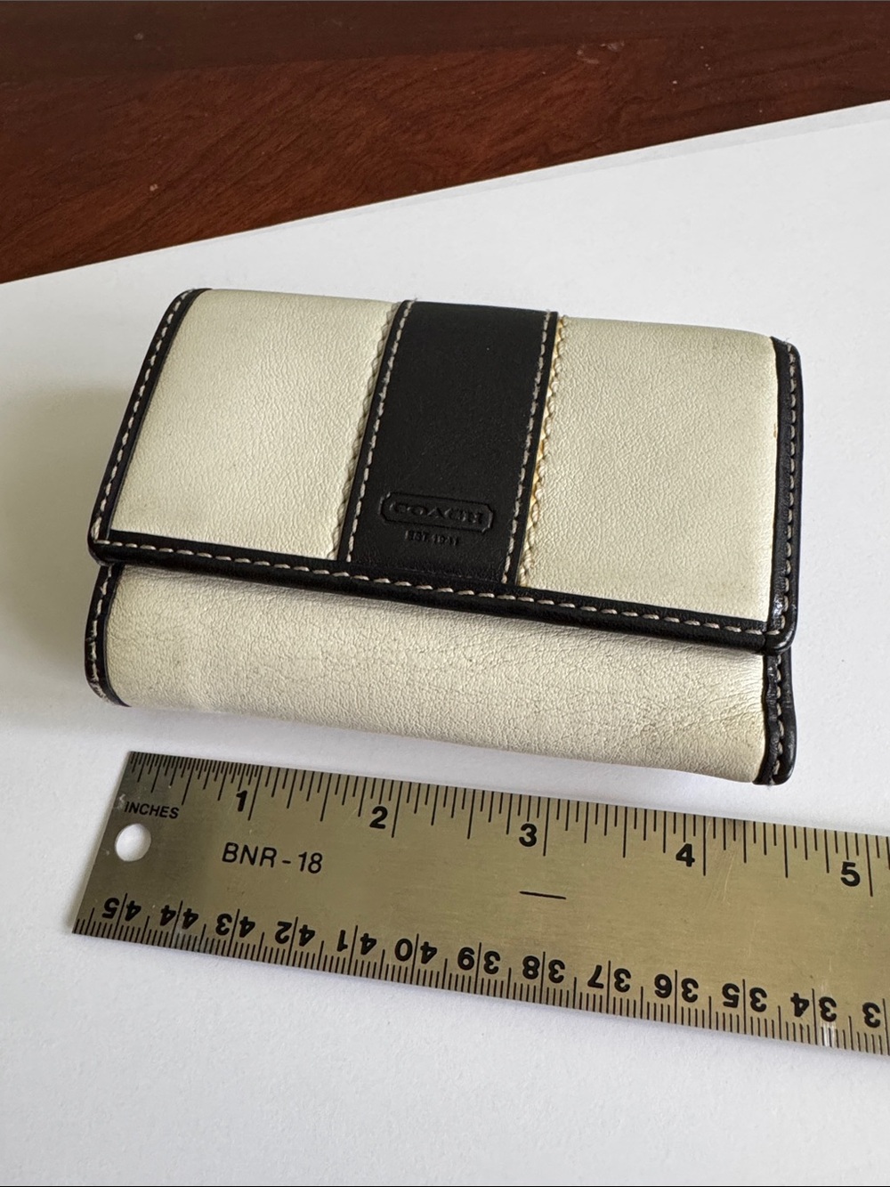 Coach Trifold Wallet , vintage - Picture 4 of 9